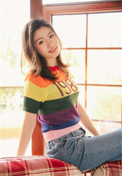 嗯嗯 啊 快-我和女朋友第一次做爱的经过_情趣说明书