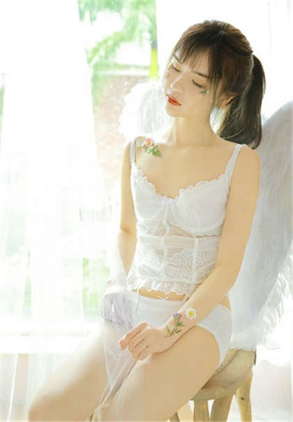 古代一女被迫n男文肉辣-做爰细节描述得认人湿的H文_情趣说明书