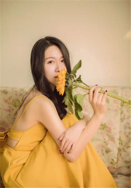 老师和学生上小黄-撞开宫口双性进食开始_情趣说明书