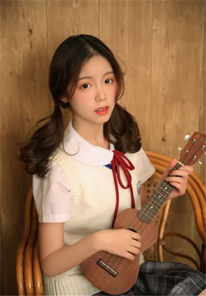 纯肉小黄文-被男按摩师摸出好多水_情趣说明书