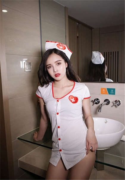 肉肉小短文-每晚偷溜我房间…_情趣说明书