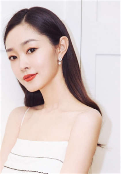 超级污的那种故事-我玩了老师和她女儿_情趣说明书