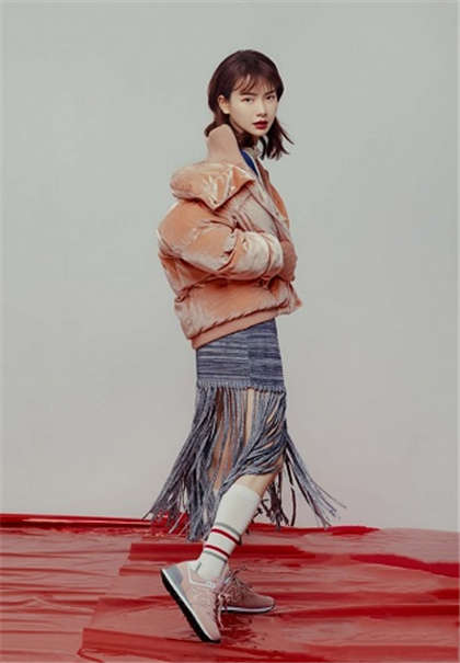 大学生H文-二次元美少女_情趣说明书