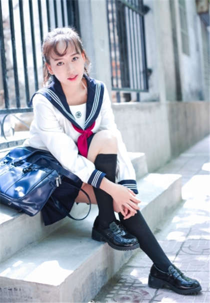 污到湿得小说短篇-老板操我揉胸娇喘_情趣说明书