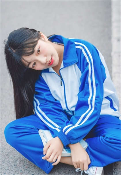 污污的小说片段外国-短篇黄短篇小说啊嗯好大_情趣说明书