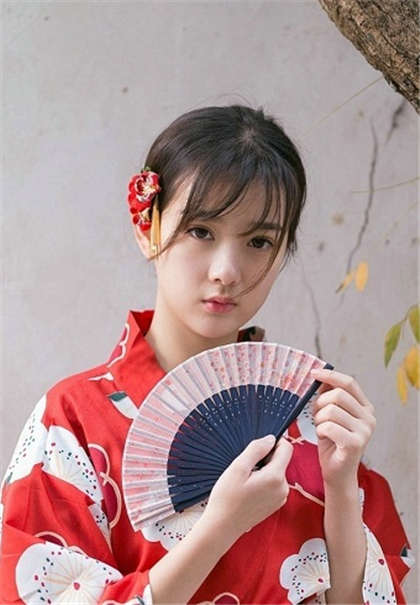 大学美女h文-很污到湿的小黄书_情趣说明书