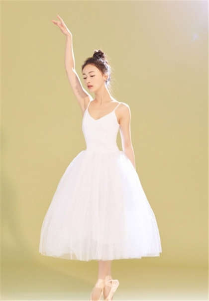 校园课堂h系列小说-啊快点别停在舔一舔水_情趣说明书