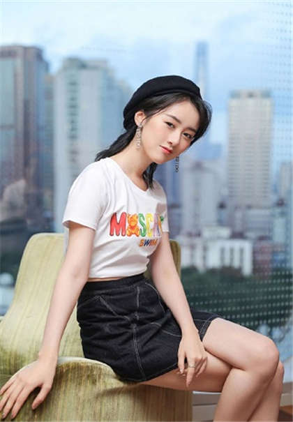 污多肉的小说片段-n男同时一女的h文4p_情趣说明书