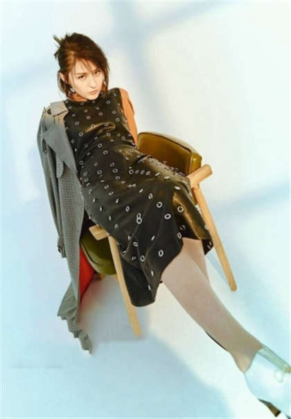 老师啊,好大-女同学和我在教室做了_情趣说明书