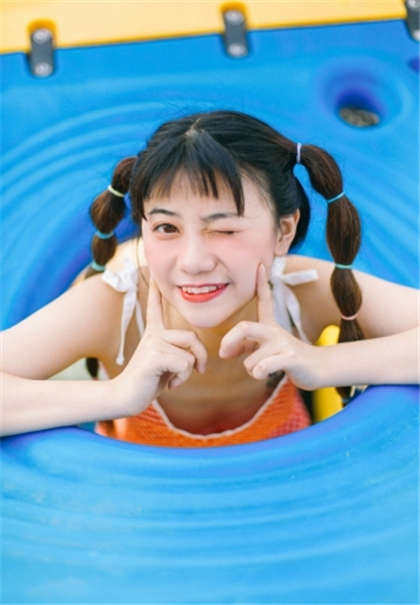 小黄文湿的那种-他疯狂地在她体内冲撞_情趣说明书