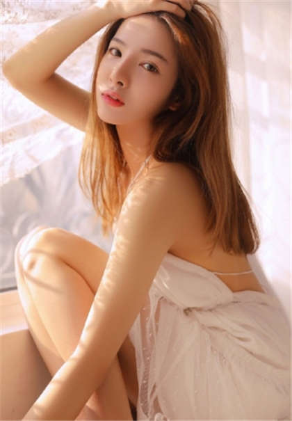 把葡萄塞下面h文-我们都有浮艳姐_情趣说明书