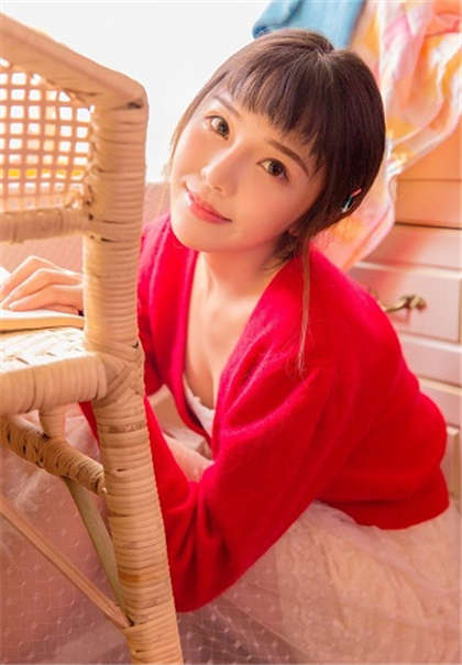 公车宝贝腿开点第12章 新闻-老师把我内裤还给我_情趣说明书