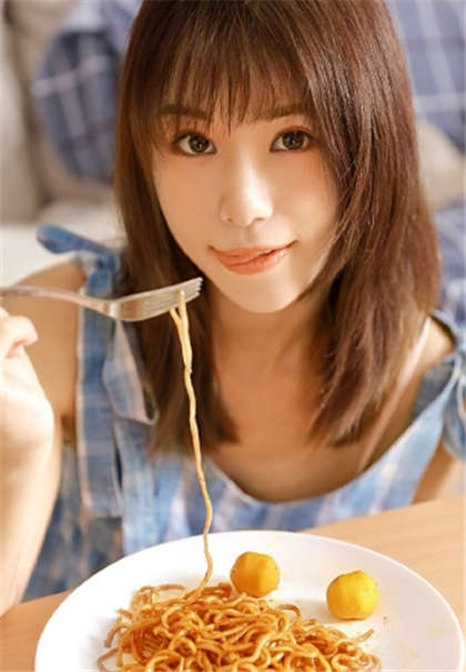 浪货你这里面又软又浪-不要舔那里_情趣说明书