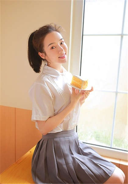 不要了不要尿在里面-折磨女校花的文章2000字_情趣说明书