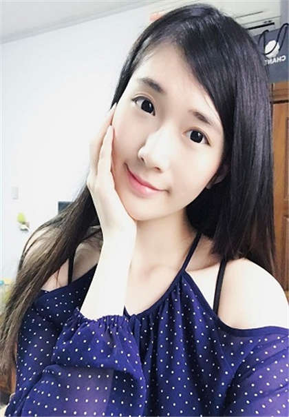 一男一女在床上做污污-轻一点太大了撑破了系列_情趣说明书