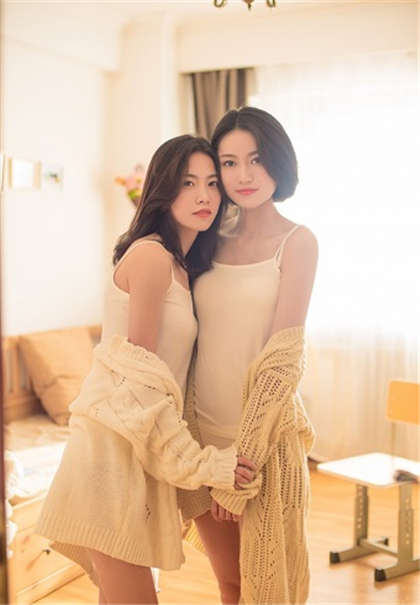 在教室轻点额呃呃呃-让人湿的黄文很肉细节_情趣说明书