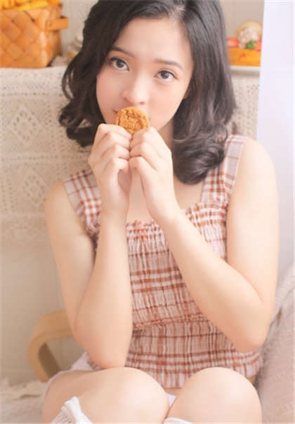 和女老师污的小说-校花的秘密_情趣说明书