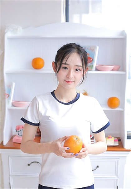 新娘跪趴承受粗大撞击-军长大人嗯好深_情趣说明书