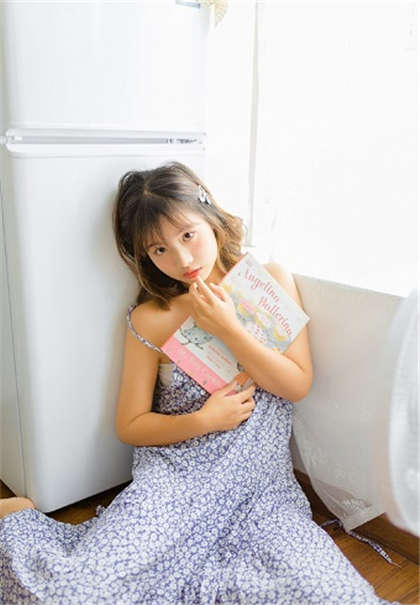 校园小说中的性描写-扒开两瓣湿肉_情趣说明书