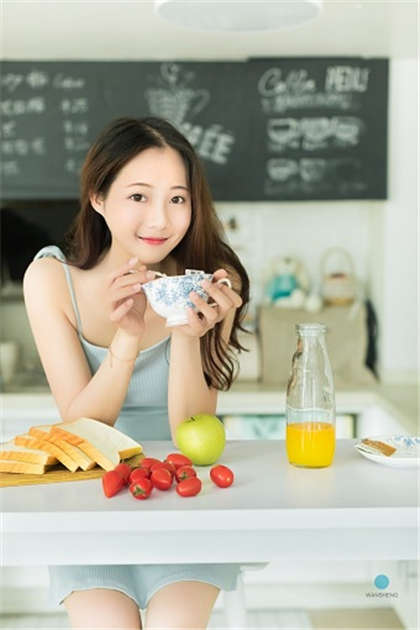 长篇全本 美熟妇-公车上的轮奸_情趣说明书