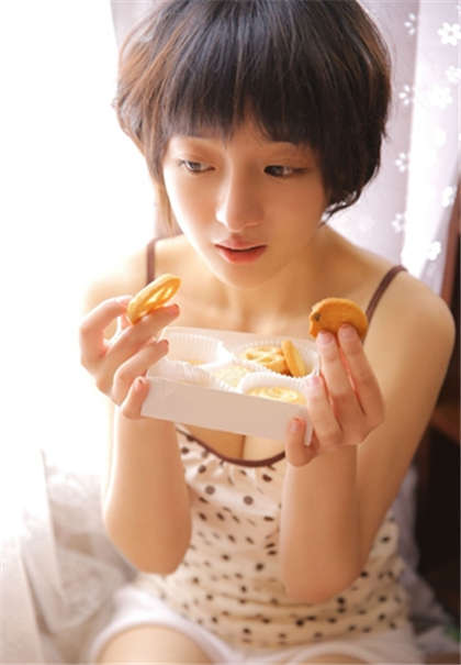 嗯啊痒粗大骚h文-啊……啊……操我_情趣说明书