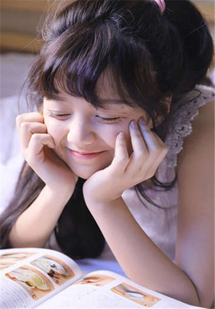 看了就湿的文章-轻轻咬住花蒂你慢点_情趣说明书