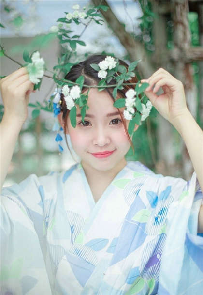 污小说污你到湿-超级yin乱校园性运动_情趣说明书