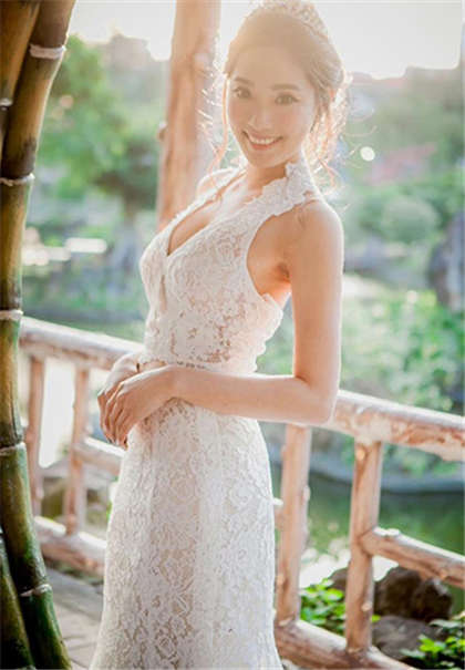 超级淫片-美丽老师与我销魂_情趣说明书