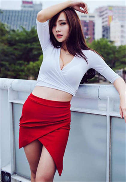 好大啊嗯-我与岳的性真实故事_情趣说明书