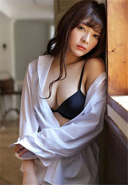 污到你湿透的小黄文片-换老婆的故事_情趣说明书