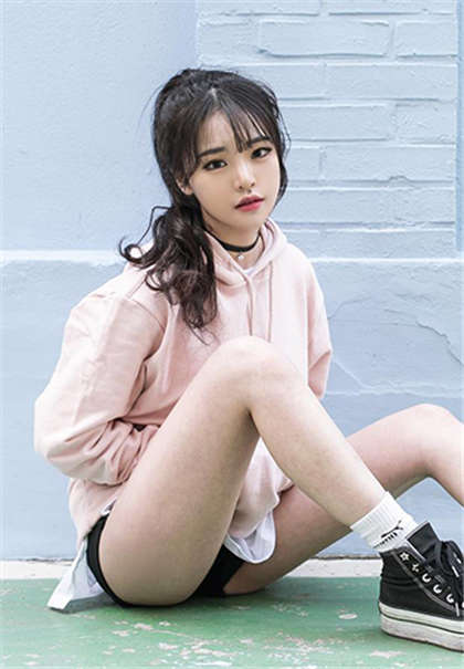 污到下面湿的小短文-美女小内内都露出来了_情趣说明书