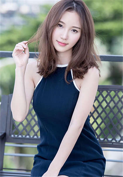 看了下面能湿的黄文-高辣h短文合集_情趣说明书