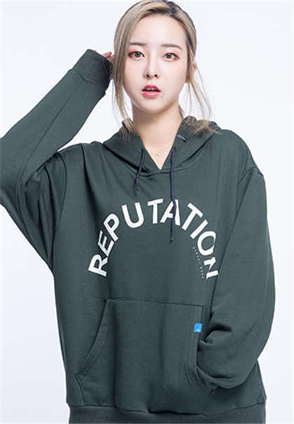 他舔着逼水-描写细致的古风小黄文_情趣说明书