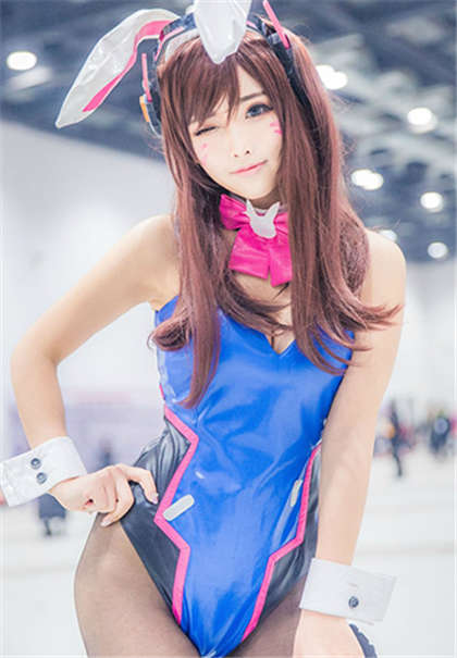 小说中的污污描写-办公室疯狂娇吟迎合_情趣说明书