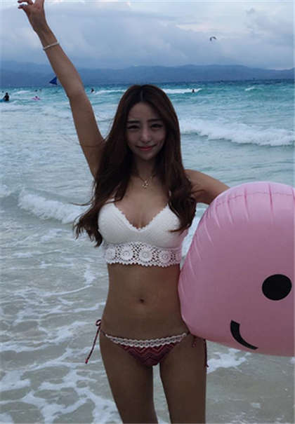 让人看了就流淫水的黄文-学校同桌污污的小说_情趣说明书