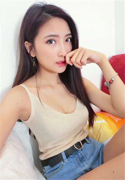 嗯好污好爽继续-我操了女儿_情趣说明书