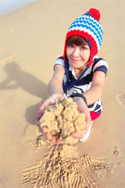 哦啊用力一点-两男一女3p肉文_情趣说明书