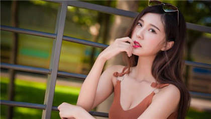 秒湿的小黄文快受不了了-在学校污污的事情嘿嘿_情趣说明书