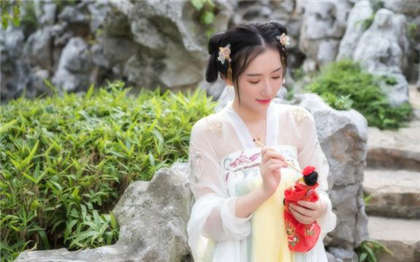 小雄和丽颖-交换女妻_情趣说明书