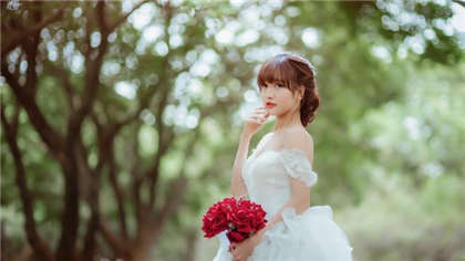 高黄np文-强行挺进伴娘身体_情趣说明书