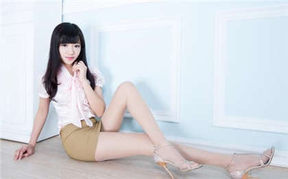 一男n女每章都有肉线代-家庭乱仑合集_情趣说明书