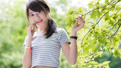 公交车上一点一点被操-小宝贝夹的真紧太爽了_情趣说明书