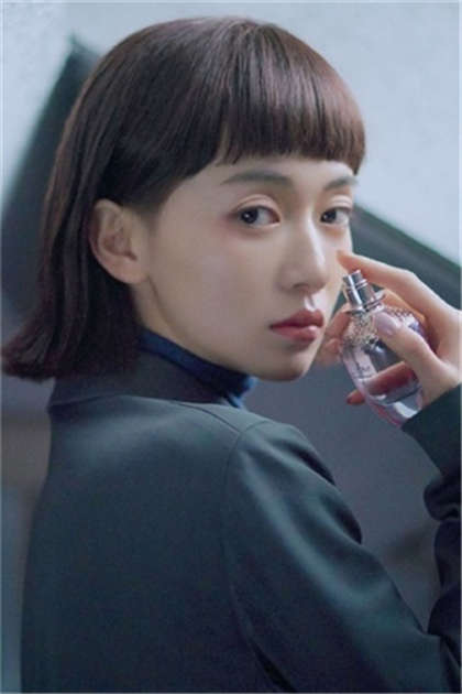 奶头被玩弄的小说描写-嗯啊太大了轮流干嗯_情趣说明书