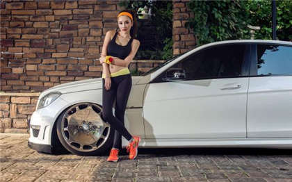 下面塞玉米-家教老师让我穿着珍珠内裤上学_情趣说明书