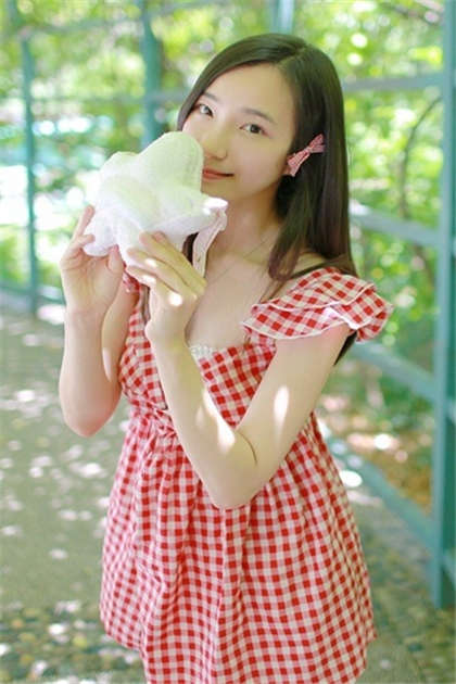 宝贝把腿张开让我进去-女友的乾爹_情趣说明书