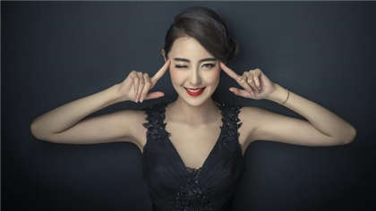 污到你湿透的短文-把奶尖儿送到嘴边揉捏_情趣说明书