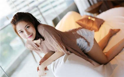 很黄的百合小说-第一次性全部过程小说_情趣说明书