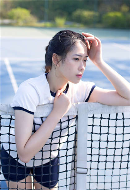 放荡的女秘-老师的大棒子一进_情趣说明书