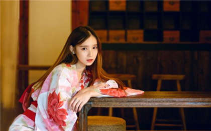 厕所里被强奷小说-强上文污的小说_情趣说明书