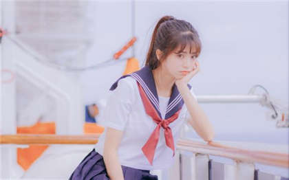 让人看了流水的污文-车公交上被进入诗锦_情趣说明书